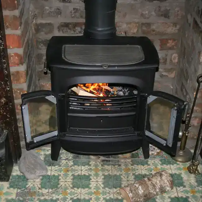 POELE  CHEMINEE FIREPLACE